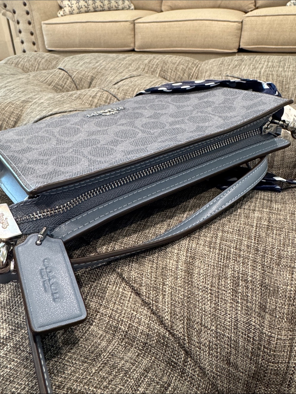 Coach Bag Blue Slim Crossbody in Signature Chambray NWT - Picture 10 of 17